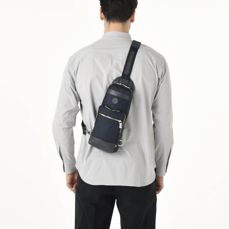 【新品未使用タグ付き】 超美品！Orobianco オロビアンコ　ボディバッグ Orobianco（オロビアンコ） ＼公式／ ボディバッグ メンズ 縦型
