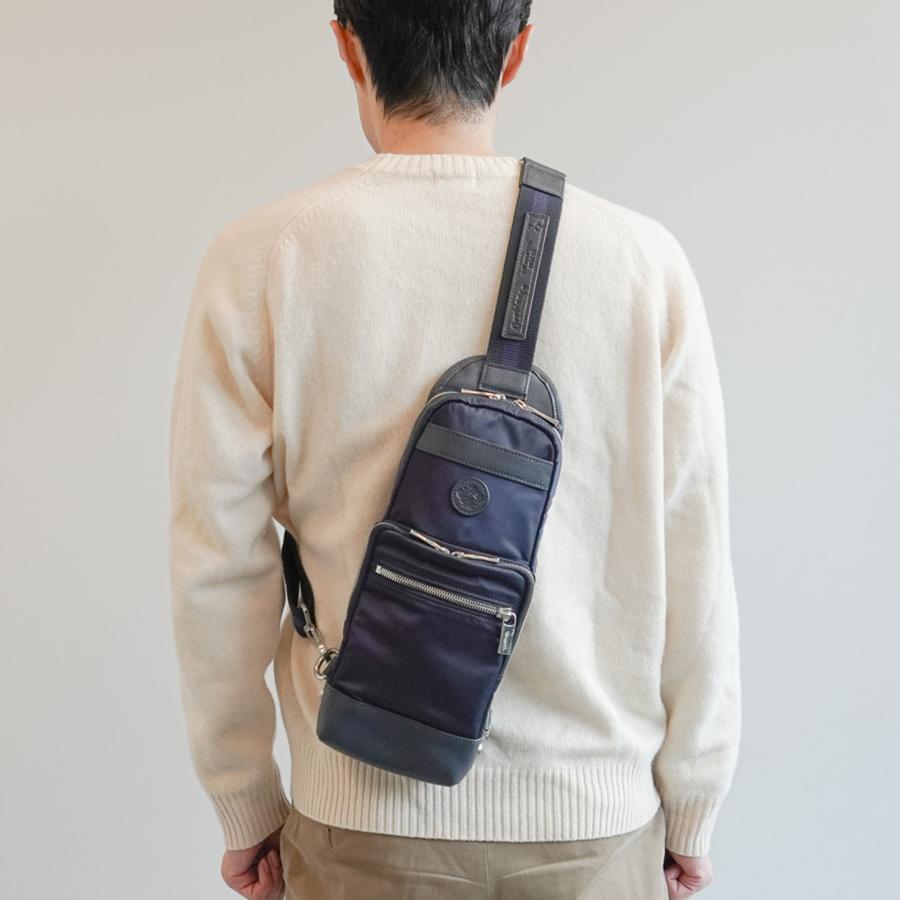 【最終価格】Orobianco オロビアンコ ボディバッグ ネイビー×グレー Orobianco（オロビアンコ） 父の日 ギフト ボディバッグ メンズ