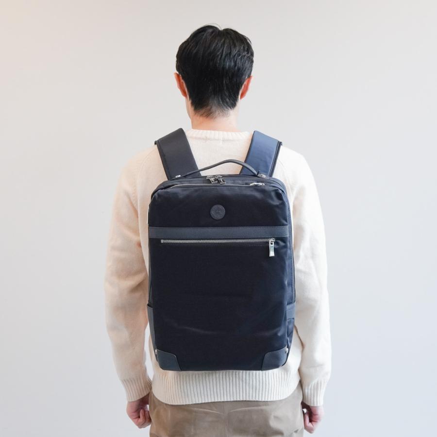 ＼公式／ リュックサック メンズ Orobianco オロビアンコ ソロペルテ A4対応 14インチPC収納 17L 軽量 860g 上品 コンパクト ブランド 92968 父の日 ギフトの画像