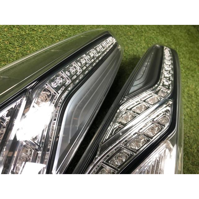 セレナC26 HC26後期 テールライト左右セットKOITO 220-23682