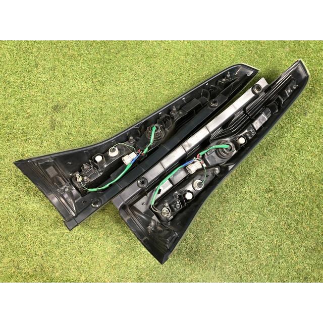 ZNS0161◇セレナ◇DAA-HFC26◇ハイウェイスター◇後期◇純正◇左右セット◇テールランプ◇ライト◇レンズ◇KOITO 220-23682 ☆HFC26 C26 セレナ ハイウェイスター 後期 テールランプ テールレンズ