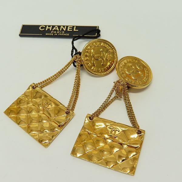シャネル CHANEL ヴィンテージ イヤリング  スイング マトラッセ 93P ゴールド z930209 |  | 01