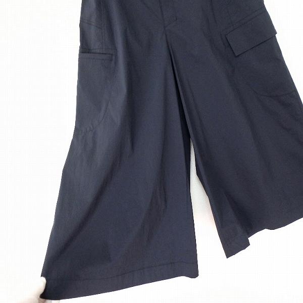 センソユニコキューブキューブのワイドパンツ