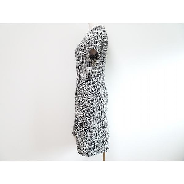 極美品！大きいサイズ！アクアスキュータム　ストレッチワンピース 10 XL 総柄 セットアップ対応】ストレッチツイル ワンピース （ドレス