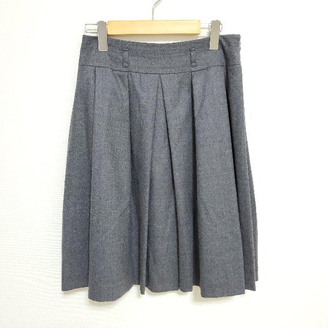 wnc トゥービーシック TO BE CHIC スカート 42 グレー プリーツ 大きい  