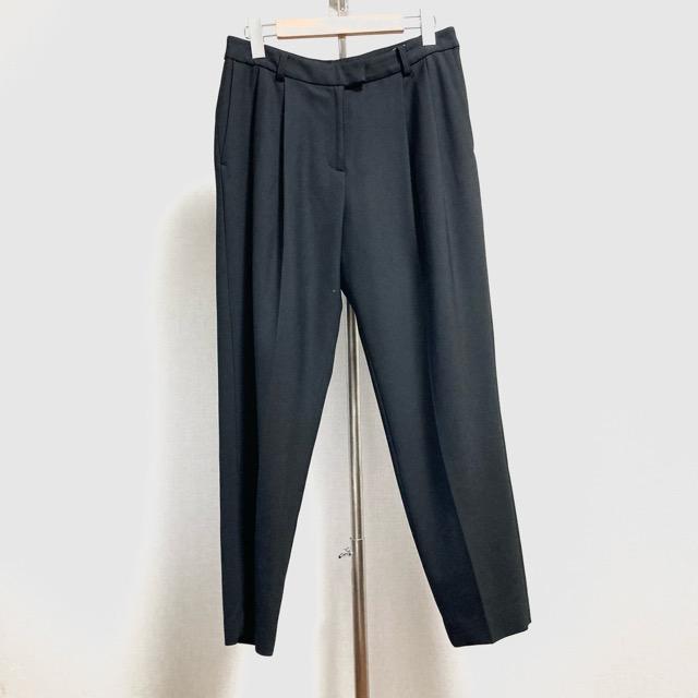 ヤッコマリカルド パンツ ヤッコマリカルド パンツ ピンタック 絹100