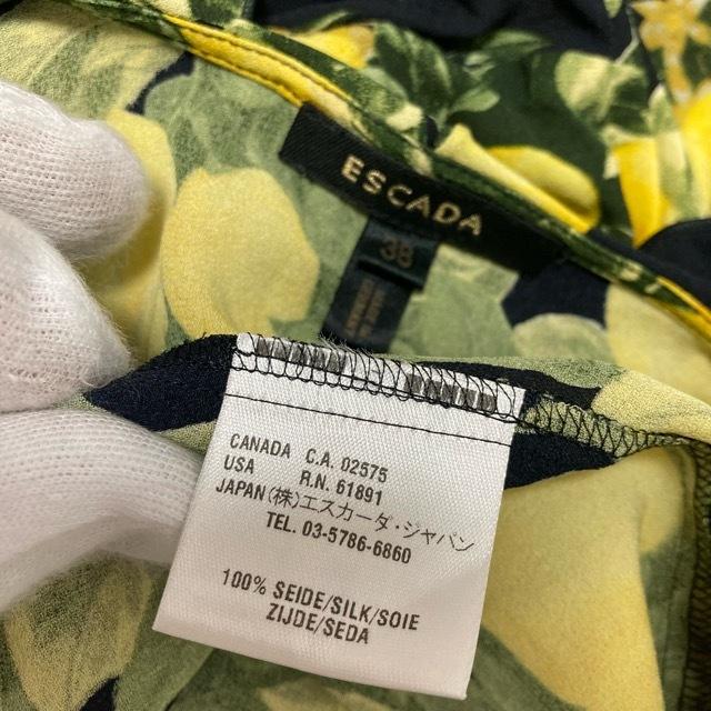 半額以下の破格！ESCADA エスカーダ 半袖 S ラベル付き 憧れの