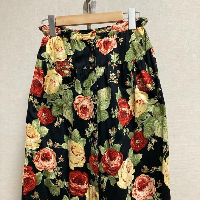 ワンダフルワールド  カネコイサオ バラ モチーフ スカート カネコイサオ kaneko isao ワンダフルワールド 花束 バラ柄