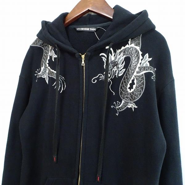 VIVIENNE TAM　ヴィヴィアンタム　ドラゴン　ラメ　刺繍　　パーカー WLC Hoodie with dragon embroidery｜VIVIENNE TAM