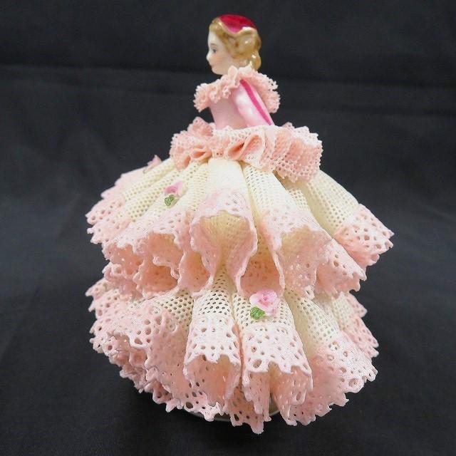 アイリッシュドレスデン　フリルドレスの陶器人形 アイリッシュドレスデンフリルドレスの陶器人形