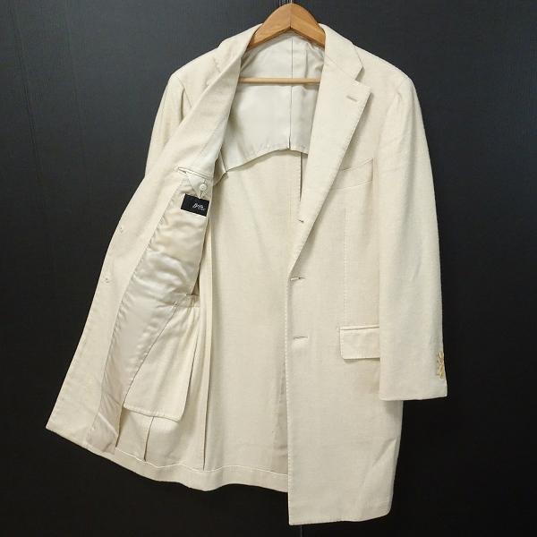 ブリッラペルイルグスト　メンズコート ブリッラ ペル イル グスト〉が提案する2024-25AWスタイル