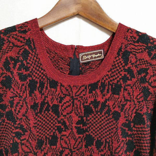 美品◇サイトウトヨコ◇斉藤都世子◇バラ模様半袖ワンピース◇花柄ワンピース◇ 斉藤都世子 #snc サイトウトヨコ ワンピース ニット 半袖 花柄 フレア