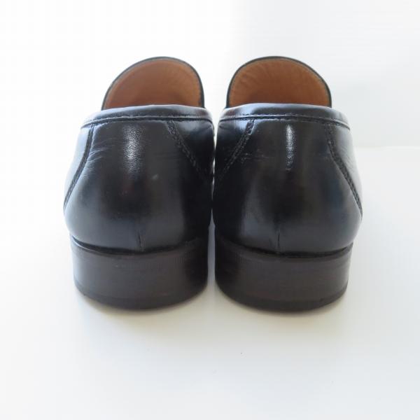 Salvatore Ferragamo ブラックレザー ローファー 7 1/2 Salvatore Ferragamo ブラックレザー ローファー 7 1/2 Salvatore