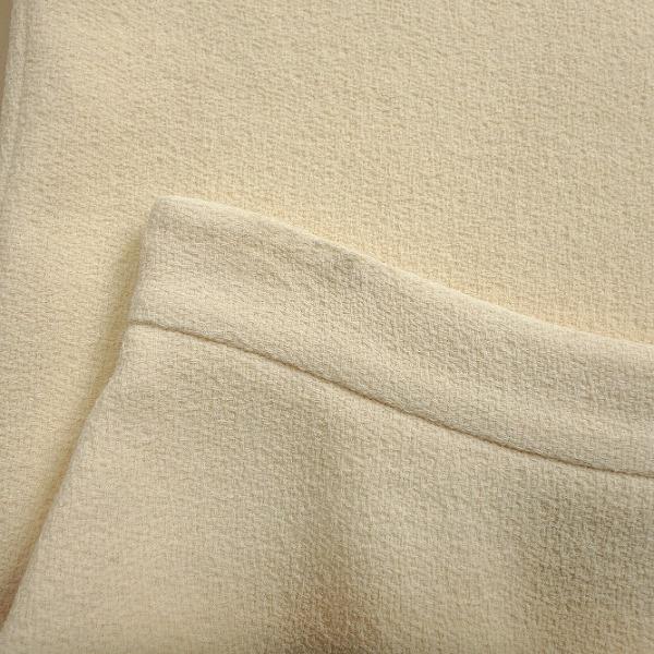 GUCCI（グッチ） #anc スカート 40 アイボリー 紺 赤 シェリー サイド