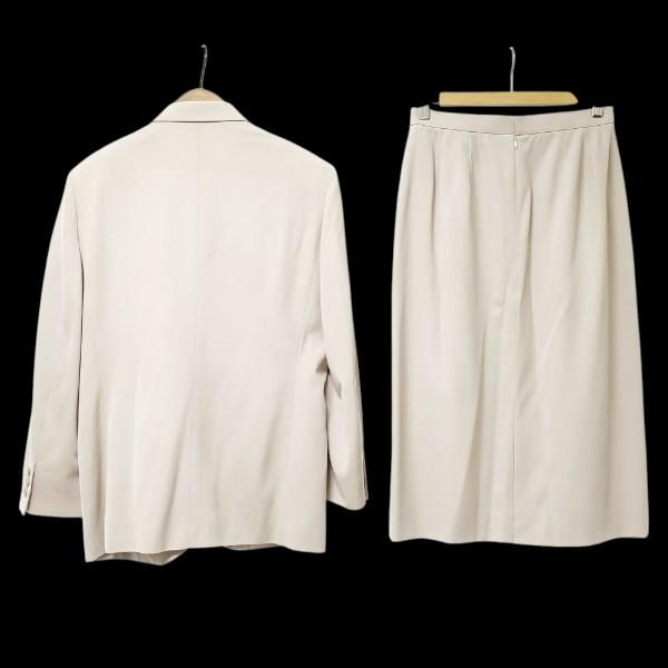 バーバリー　スーツ　スカート　セットアップ　BURBERRY anc バーバリー BURBERRY スカートスーツ 11 ベージュ セットアップ