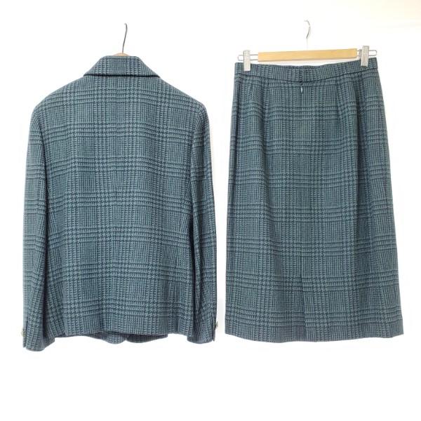 美品✨バーバリーブルーレーベル スカートスーツ　セットアップ　裏地チェック　36 wnc バーバリー BURBERRY スカートスーツ 緑 セットアップ グレン