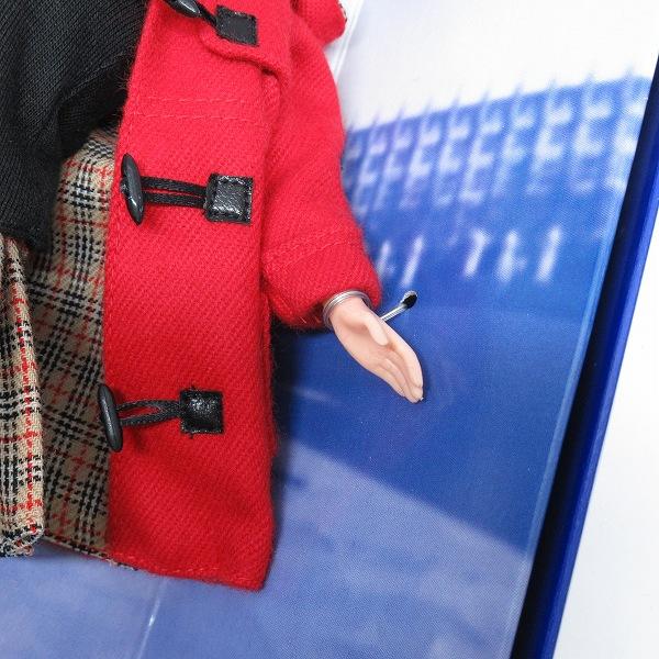 本物レア！バーバリーブルーレーベルバービー人形新品 バーバリーブルーレーベル BURBERRY BLUE LABEL バービー人形