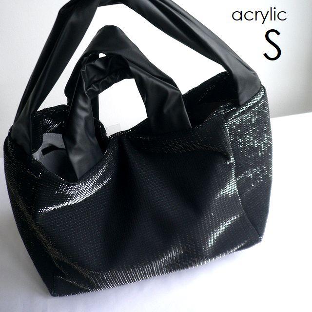 アクリリック⭐︎2wayバッグ　未使用に近い　ブラック　ナイロンバッグ　超軽量 acrylic（アクリリック） バッグ S bag 2WAY ナイロン PVC