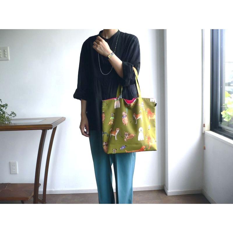 【未使用・試着のみ】mannine　猫柄ブラウス　岸本万里 未使用・試着のみ】mannine 猫柄ブラウス 岸本万里 - メルカリ