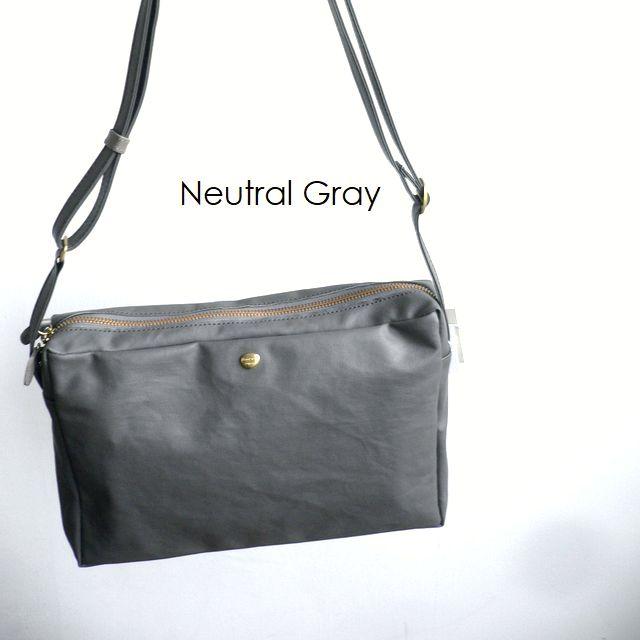 Neutral Gray（ニュートラルグレイ） ARUKAN アルカン バッグ PVC