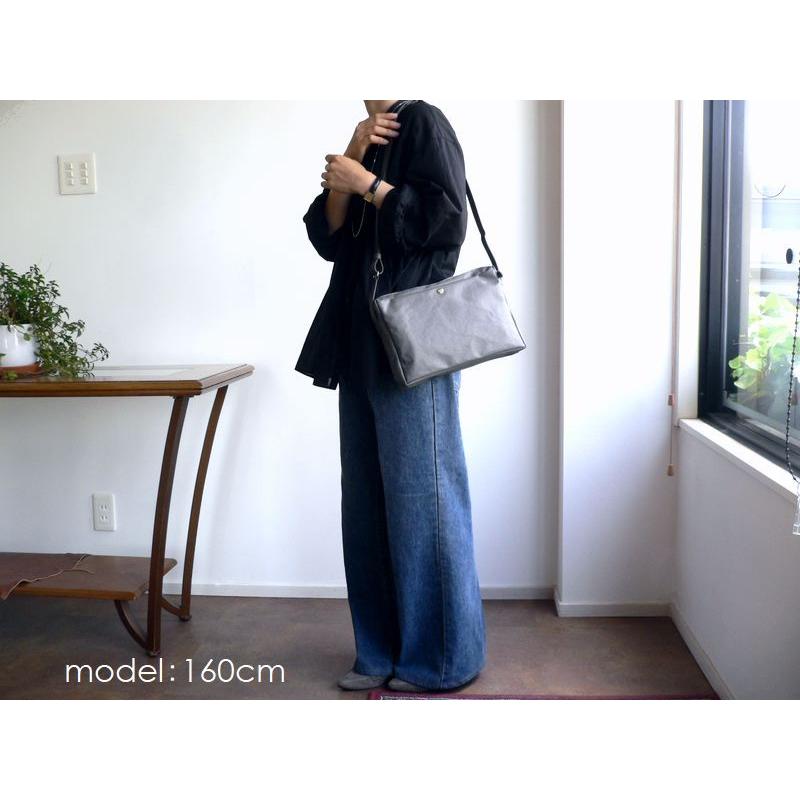 Neutral Gray（ニュートラルグレイ） ARUKAN アルカン バッグ PVC