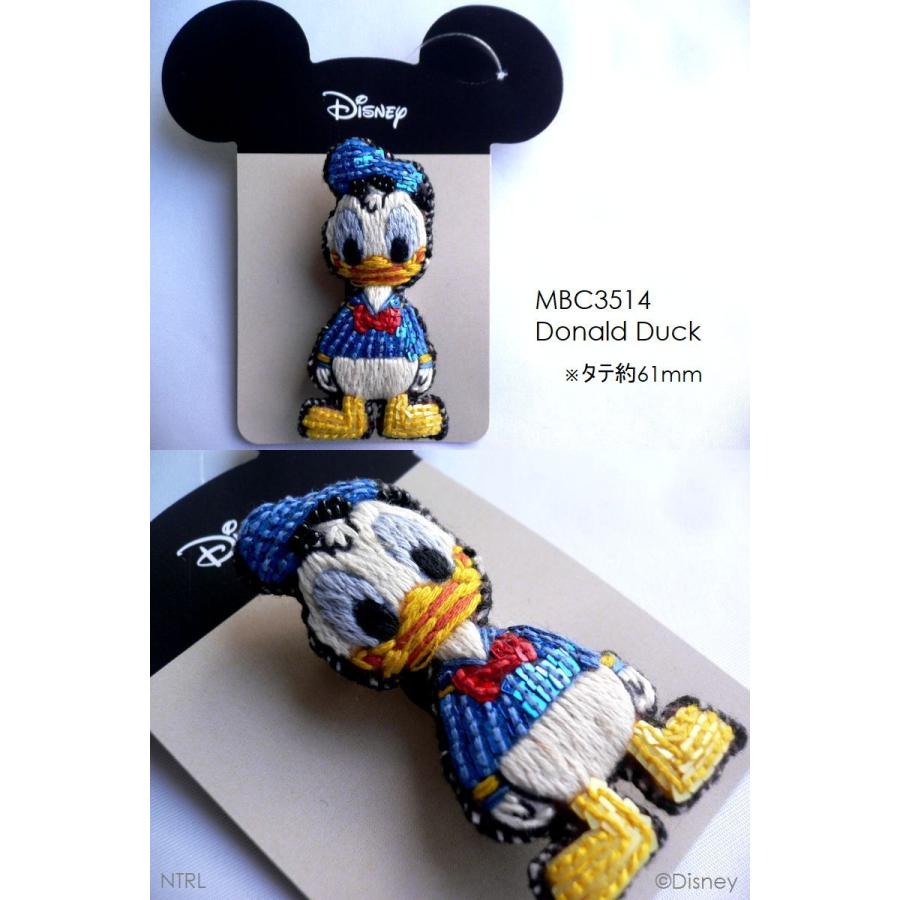tamao world（タマオワールド） Disney ディズニー 刺繍ミニブローチ
