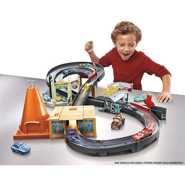 カーズ おもちゃ レースコース ミニカー ライトニング・マックィーン ラジエータースプリングス プレイセット 車 4歳以上 男の子 誕生日 プレゼント ディズニー     商品情報    カーズ ラジエータースプリングスプレイセット・ラジエータースプリングスをテーマにしたレースコースとライトニング・マックィーンのミニカーのセットです。・スピードブースターと I1617258223(14200円)