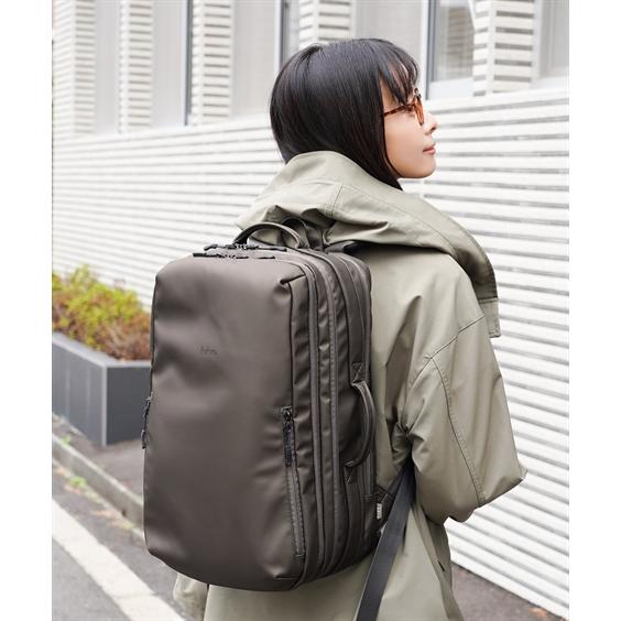 バッグ（鞄） fulcro フルクロ Explorer バックパック スリーク リュック デイパック 13L 耐水 A4対応 15インチPC収納 キャリーオン (アクアカルダ 送料無料)_19