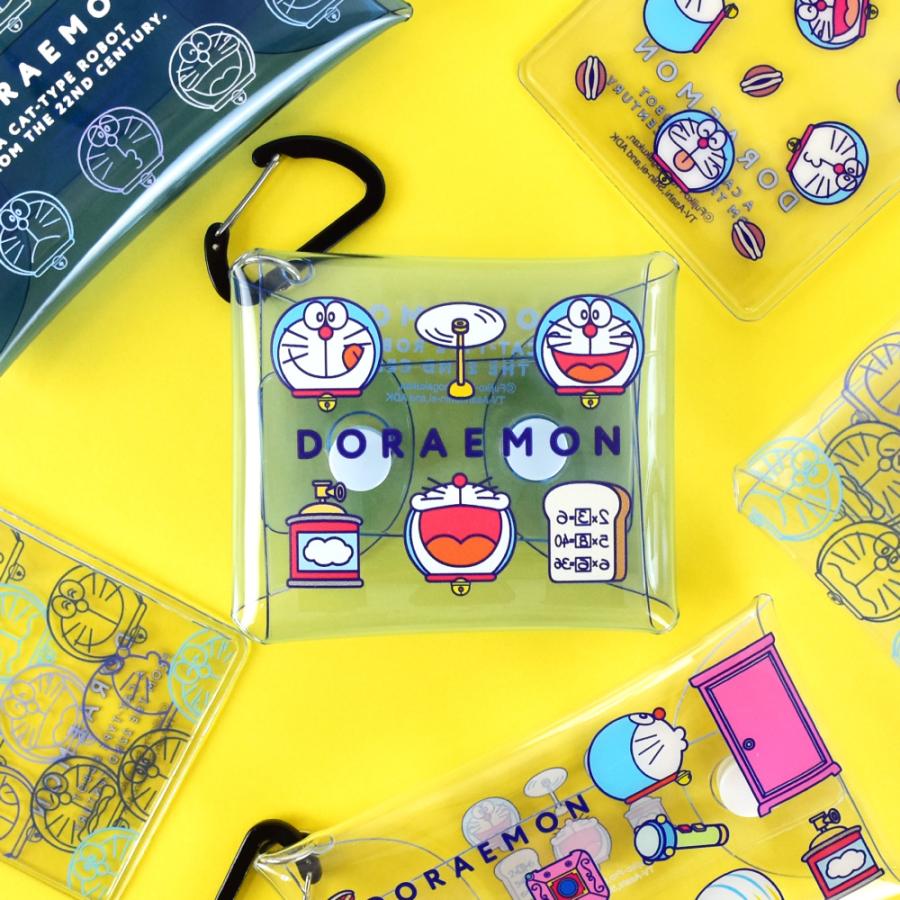 ドラえもん Doraemon クリアマルチケース Sサイズ 小物入れ ポーチ カラビナ 定期入れ キーケース レディース メンズ 大人 高校生 かわいい キャラクター グッズ |  | 03