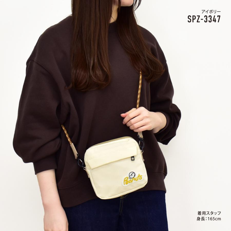 SNOOPY（スヌーピー） ショルダーバッグ 小さめ 撥水 ミニバッグ 2way 