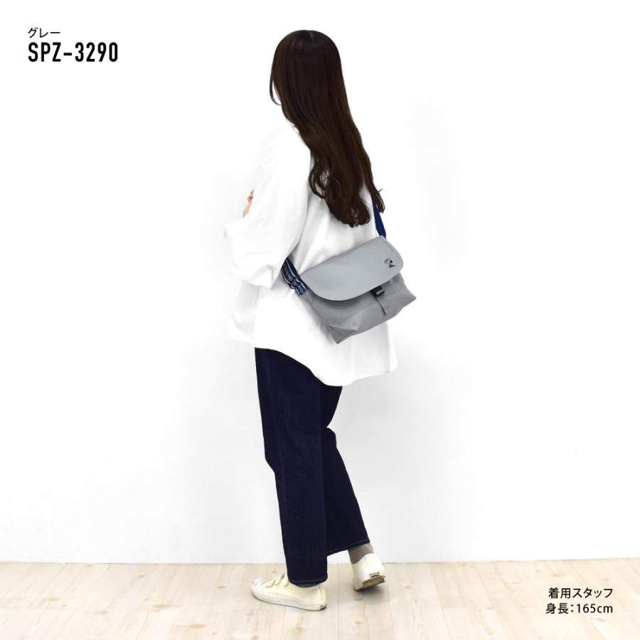 SNOOPY スヌーピー ショルダーバッグ メッセンジャー 小さめ 斜