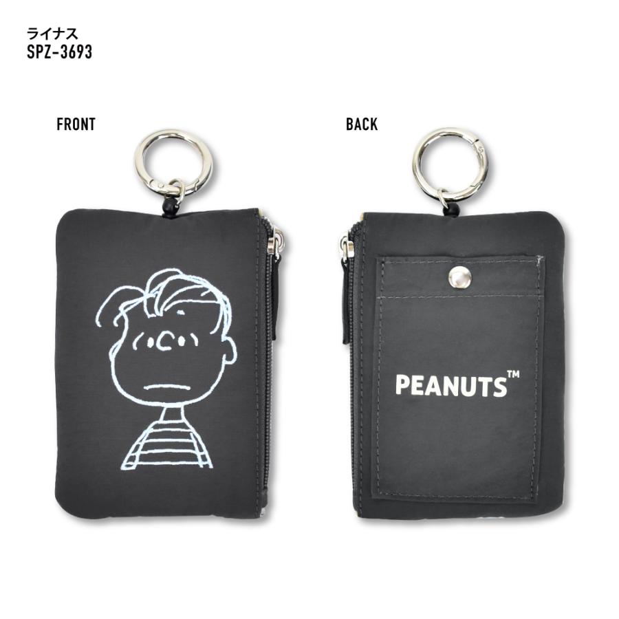 新品★SNOOPY【ナイロン　パスケース　ケース】リールつき　フェイス刺繍 PEANUTS パスケース (ACT)「PEANUTS」フェイス 刺繍 ナイロン