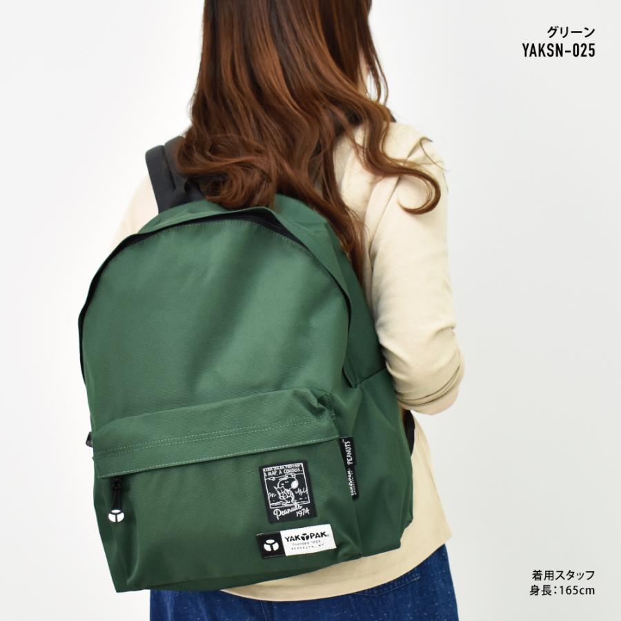 極美品　YAKPAK スヌーピーコラボ リュック　大容量　軽量 YAKPAK ヤックパック スヌーピー リュック 大容量 15L a4