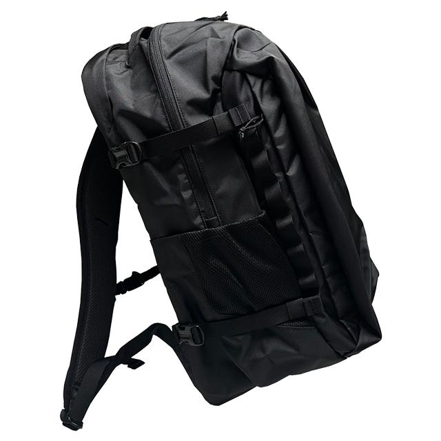 パタゴニア レフュジオ デイパック 32L(色:ブラック） patagonia（パタゴニア） レフュジオ デイパック 32L REFUGIO DAYPACK