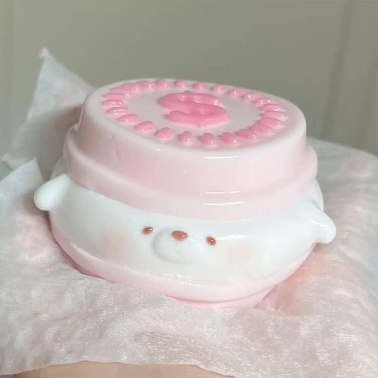 SNSで話題  スクイーズ スクイーズ ケーキ ぷにぷに弾力 弾力性 ストレス解消 感覚玩具 高弾力性 超ソフト 水感スクイーズ いぬ 犬 心地よい触 |  | 18