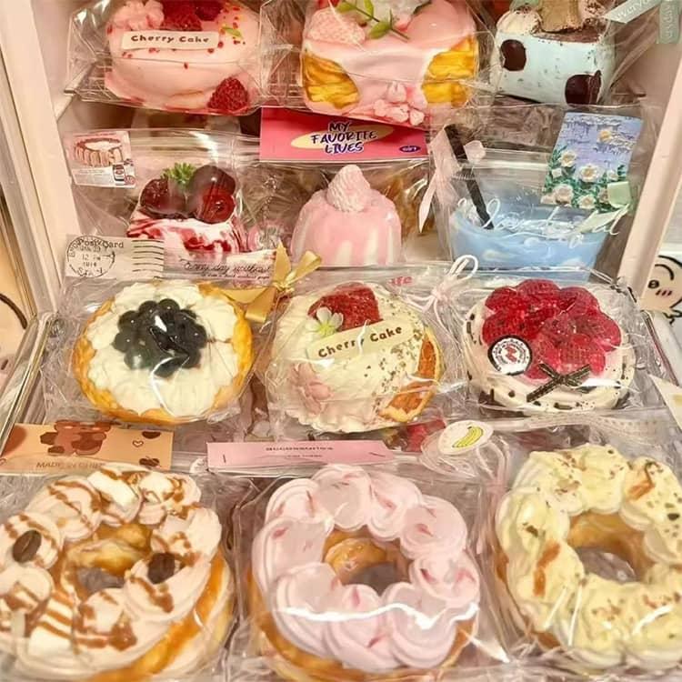福袋 6点セット/7点セットスクイーズ  肉球 低反発 おもちゃ 大サイズ 中サイズ ぷにぷに もちもち かわいい パン ケーキ スイーツ 大福 そっ |  | 16