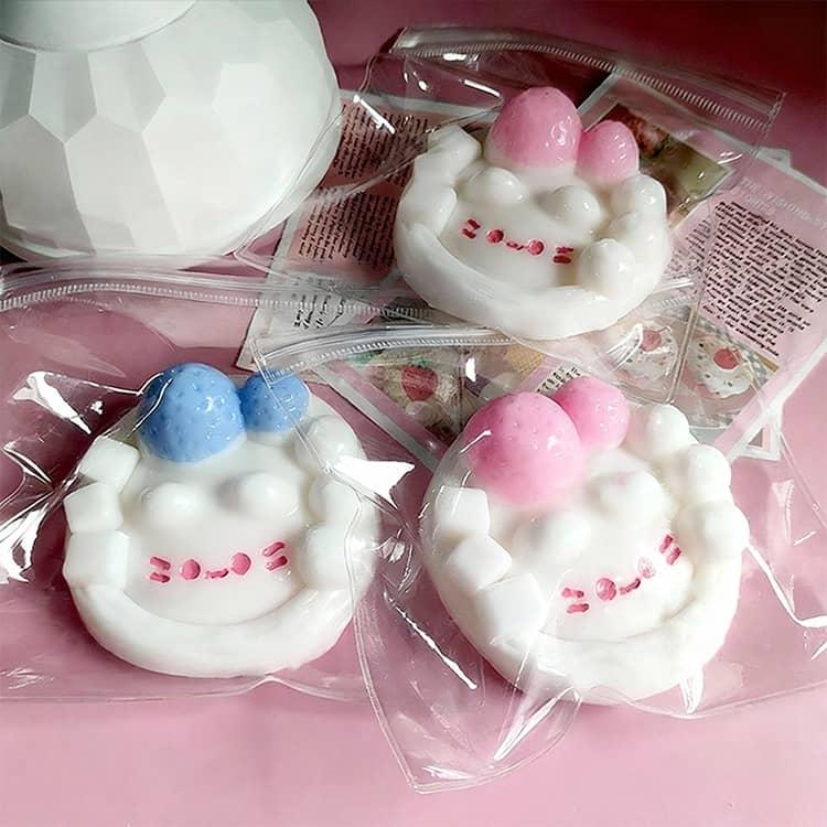 スクイーズ 大福 ストレス解消 かわいい ぷにぷに おもちゃ 肉球 ネコ ねこ パン スイーツ 低反発 癒しグッズ 動物 イチゴ キッズ おもちゃ |  | 17