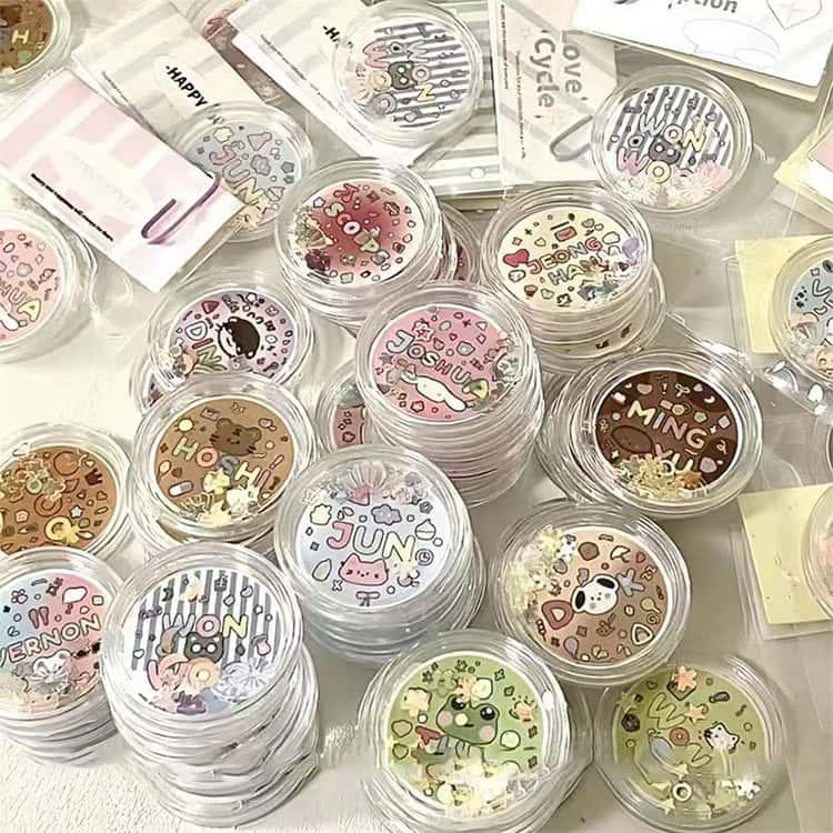 50個セット カプセルシール 作れる 手作りキット シャカシャカ動く カプセル 簡単 初心者 レジン不要 トークンカプセル ホルダー 子ども シール |  | 04
