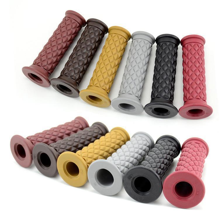 ハンドルグリップ 左右セット バイク用品 交換用 非貫通タイプ 22mm 原付 バイク スクーター カスタム 傷防止 汚れ防止 カスタマイズ シンプル | ブランド登録なし | 03