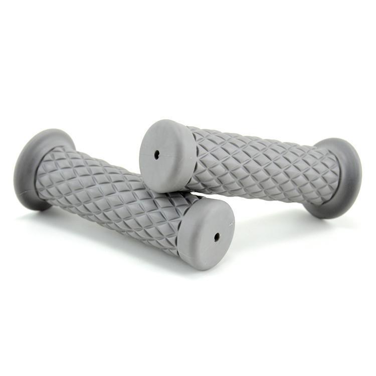 ハンドルグリップ 左右セット バイク用品 交換用 非貫通タイプ 22mm 原付 バイク スクーター カスタム 傷防止 汚れ防止 カスタマイズ シンプル | ブランド登録なし | 06