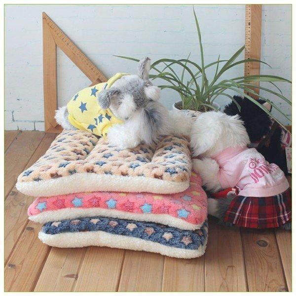 ペットグッズ 寝袋 マット 暖かい 猫 かわいい ふわふわ ペットベッド ペットマット 犬猫用 おしゃれ ドックベッド 犬 寝具 冬用 犬用品 | ブランド登録なし | 19