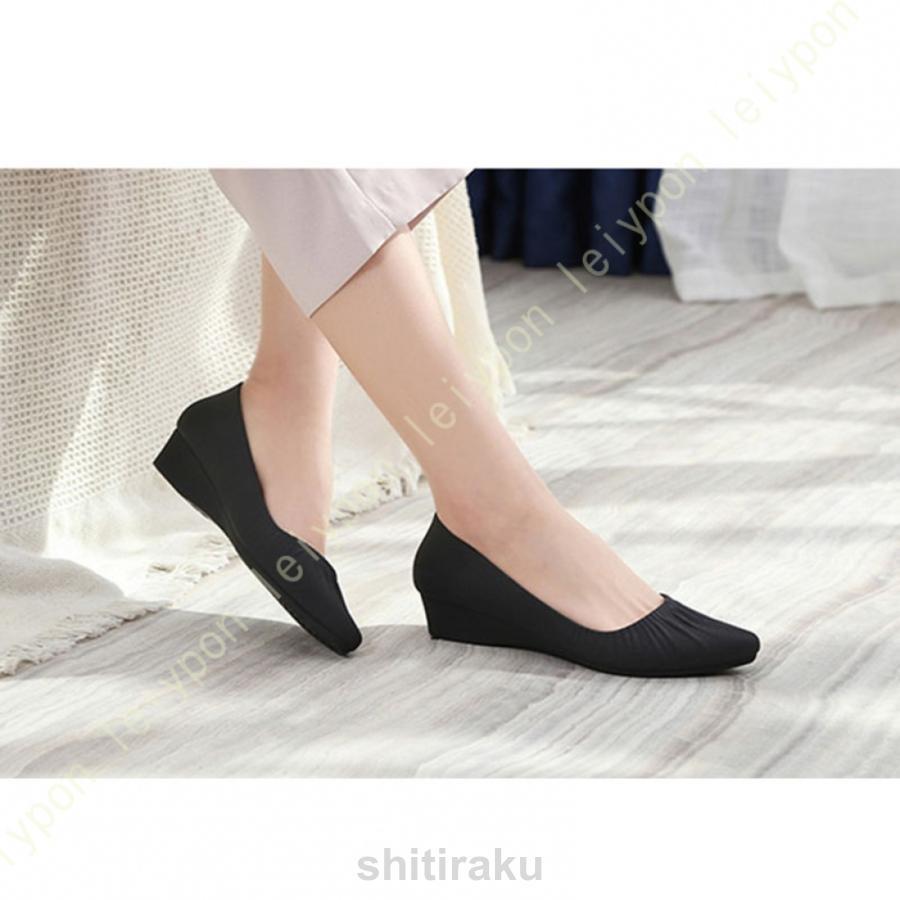 ウエッジソール パンプス ポインテッドトゥ ニット ローヒール 走れるパンプス アッパーニット きれいめ 美脚 歩きやすい 痛くない スリッポン | ブランド登録なし | 20