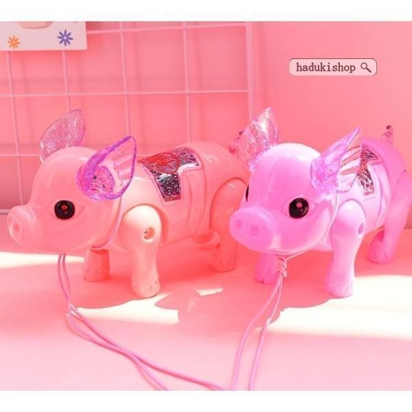動くおもちゃ 動くぬいぐるみ 豚 おもちゃ いっしょにお散歩 ピンク 動く豚のぬいぐるみ 電池で動くおもちゃ 女の子 男の子 プレ | ブランド登録なし
