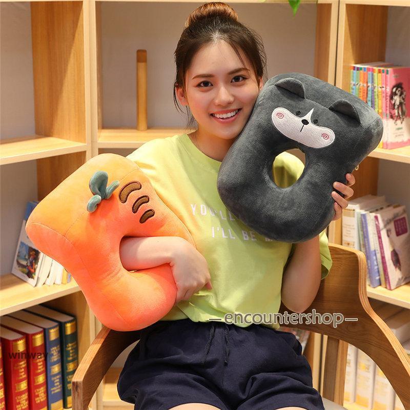 お昼寝枕 クッション うつぶせ寝 ネックピロー 背当て 腰当て デスク オフィス 仮眠 机枕 自宅 飛行機 携帯枕 まくら 安眠枕 トラベル ギフト | ブランド登録なし | 19