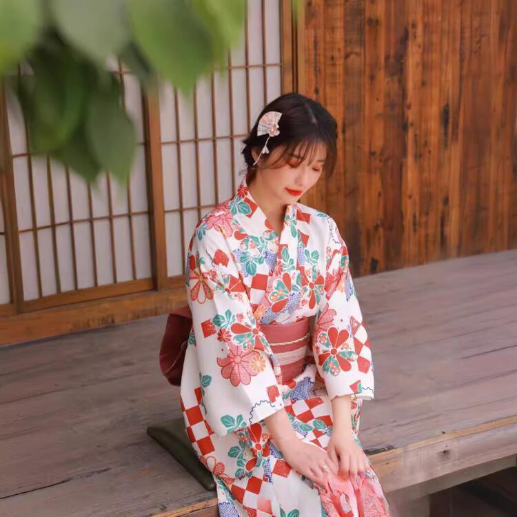 浴衣 2点 セット レディース (ゆかた/帯) レトロモダン スタイル 赤 花柄 可愛い ー等 きれいめ 大人の浴衣 セット 20代 30代 40代 | ブランド登録なし | 01