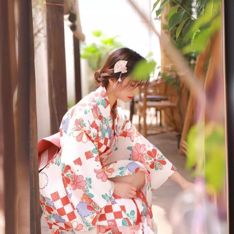 浴衣 2点 セット レディース (ゆかた/帯) レトロモダン スタイル 赤 花柄 可愛い ー等 きれいめ 大人の浴衣 セット 20代 30代 40代 | ブランド登録なし | 02