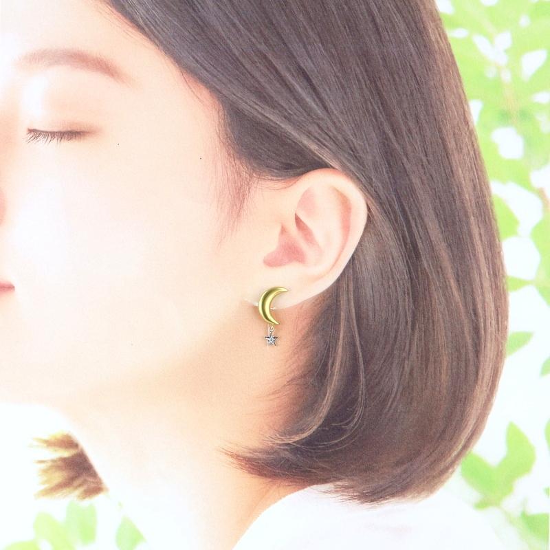 石川暢子 アズタイム ピアス K18YG×Pt900 ムーン＆スター ダイヤ入り