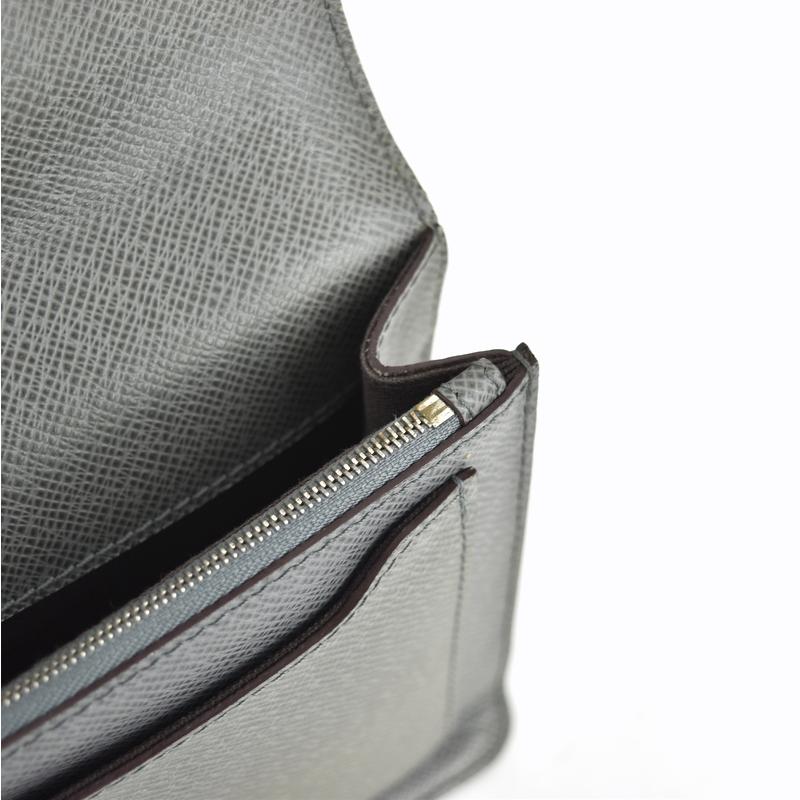 極美品★ルイヴィトン タイガ エピ セカンド クラッチバッグ ビジネス 鞄 ロゴ ルイヴィトン タイガ セカンドバッグ クラッチバッグ