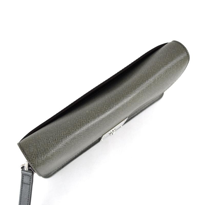 ルイ・ヴィトン タイガ セレンガ クラッチバッグ グレー 楽天市場】【バッグ】LOUIS VUITTON ルイ ヴィトン タイガ ネオ