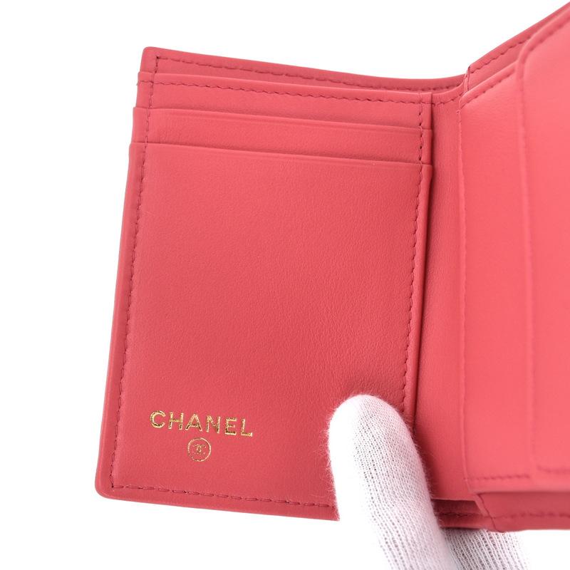 CHANEL シャネル 財布 レディース 三つ折り財布 キャビアスキン